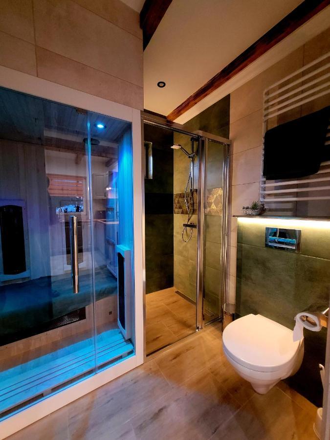 Urocza Kryjowka Ze Spa Lesko Exterior photo